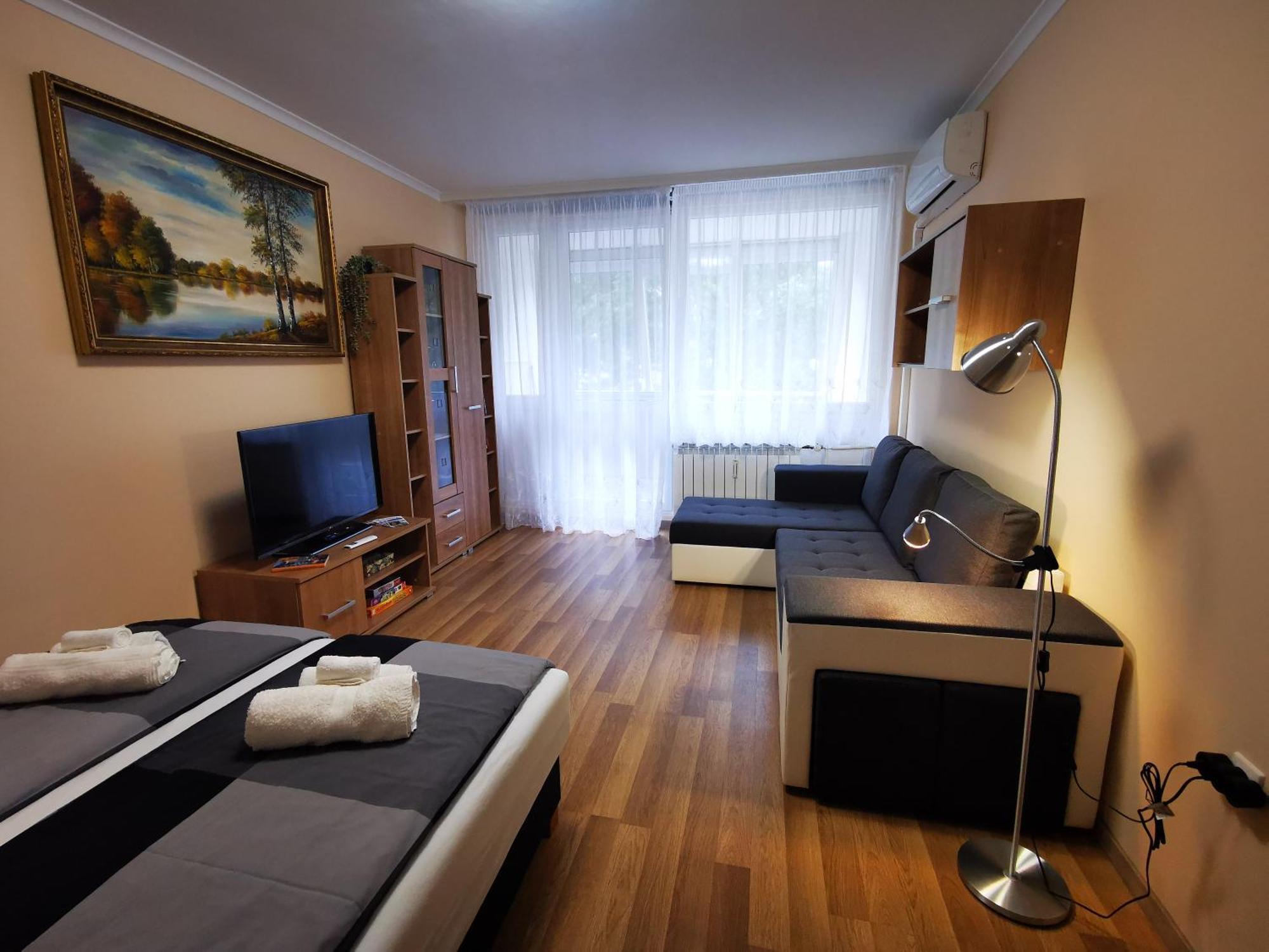 Central Park Apartman Szekszárd Exterior foto